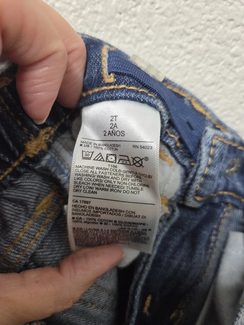 Old Navy Kids Blue Denim Jeans Straight Leg 2T Nwt
